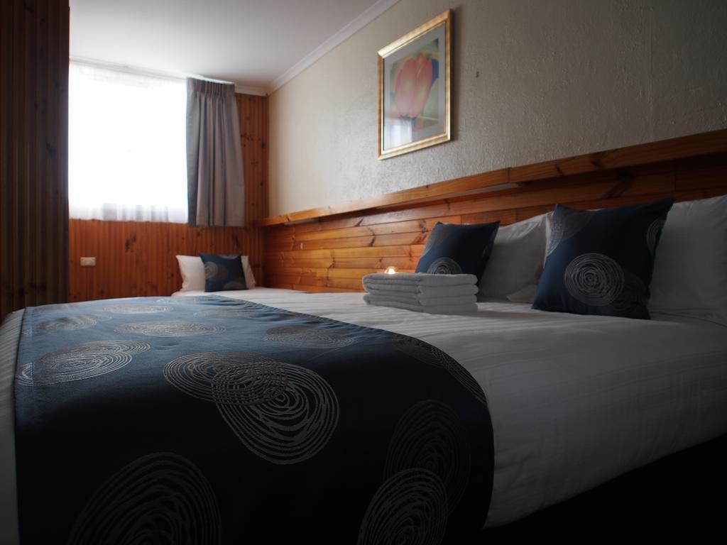 Majestic Motel Horsham Buitenkant foto