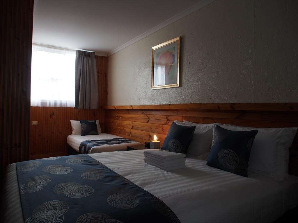 Majestic Motel Horsham Buitenkant foto